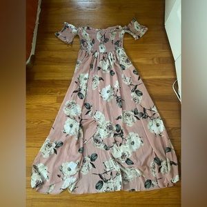 Floral maxi dress with slit